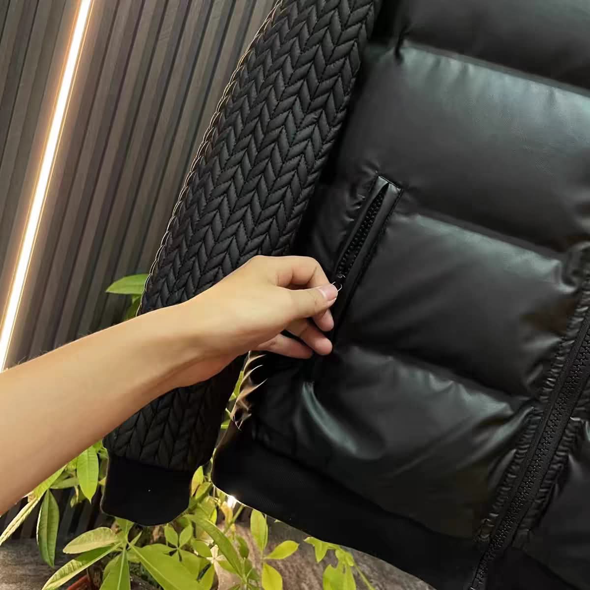 TRHEE BLACK JACKET 💎